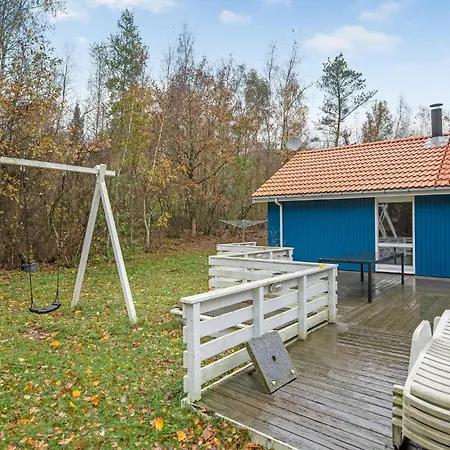 Cozy In With Sauna